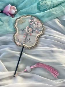 Quạt Tay 15cm Phong Cách Trung Hoa Cổ Điển Quạt Giấy Dệt Lụa Quạt Tre Quạt Nhún Nhảy Khiêu Vũ Trang Trí Nhà Phụ Kiện