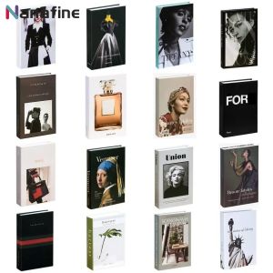 Nanafine【🚀Thai Shipping】โมเดิร์นนุ่มปลอมหนังสือตกแต่งจำลองแฟชั่นหนังสือตกแต่งบ้านสโมสรโรงแรมห้องตัวอย่างสุภาพสตรีห้องนั่งเล่น Props