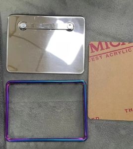 Khung Biển Số Xe Titan 7 màu . Đế 4 phân.