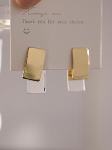 Due to Lack of Sting [Geometry Square Piece] Gold and Silver Contrast Color Ear Studs Womens Front and Rear Wear Non-Piercing Ear Clip Light Luxury Minority Women