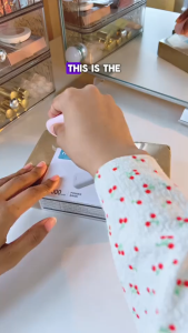 Rapoo RH20ms Pro 20000mAh Power Bank Built-in Lightning & Type-c Cables PD20W Powerbank QC3.0 Fast Charging With LED Capacity Display