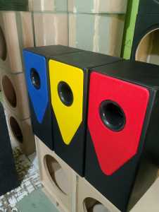BOX SPEAKER RUMAHAN MODEL BASOKA 6 INCH DAN 65 INCH