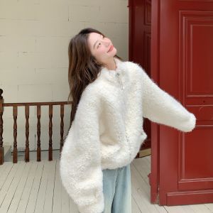 Áo Khoác Ngắn Lông Cừu Màu Trắng Thời Trang Cho Nữ Cổ Đứng Ấm Áp Cỡ Nhỏ Mùa Đông 2025 Phong Cách Mới Cao Cấp