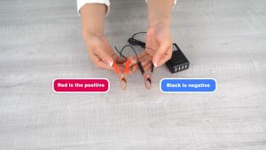 คีบแบต อะแดปเตอร์ชาร์จพร้อมคลิปหนีบแบตเตอรี่ตัวแปลง เครื่องชาร์จ USB สำหรับชาร์จมือถือ