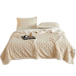KAMONI | Thickened Nap Blanket for Office and Dormitory