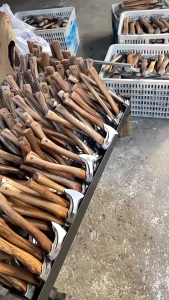 【การประกันคุณภาพ】ขวานแยกฟืนพระเจ้างานไม้ขวานตั้งแคมป์กลางแจ้งตัดต้นไม้บ้านในชนบทตัดไม้ขวานเหล็กทั้งหมดเหล็กแมงกานีสบริสุทธิ์ 65 \# ทำจาก