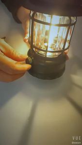 Lampu Camping Lentera Gantung Retro Petromax Rechargeable / Lampu Emergency L-27 cas USB Outdoor