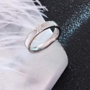 Jewelry Cincin Titanium Wanita Emas Muda Anti Karat Asli Silver Emas Couple Dewasa Dan Luntur Logam Asesoris Lanme Jewelry Cincin Anti Karat Berlian Fuji Titanium Lapis Emas Kristal Perhiasan Fashion Wanita Rings