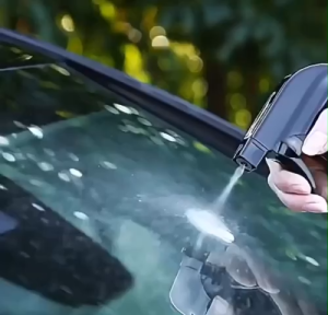 Bình Xịt Nano Chống Đọng Nước Và Sương Mù Gương Kính Ô Tô 500ml