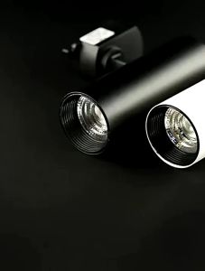 Spotlight Pencahayaan Komersial: Tracklight & Lampu Sorot COB