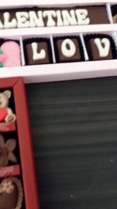 TrulyChoco: Hadiah Cokelat Valentine Untuk Kado Suami & Istri, Pacar, Pasangan Atau Sahabat