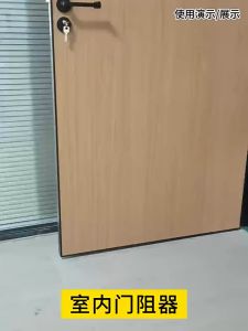 Penahan Pintu Triangle Door Stop Karet Ganjelan Pintu Jendela Serbaguna Perlengkapan Rumah Tangga