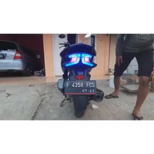 STOPLAMP LAMPU STOP PCX STOP LAMP PCX LOKAL LED CHEMS AKSESORIS SPAREPART MOTOR PCX ORIGINAL