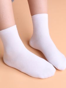 BEIYUEYIXUAN | Boneless Cotton Sport Socks For Boys And Girls White Black