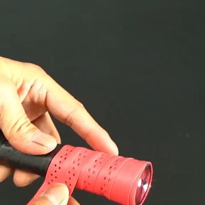 Cuốn cán vợt cầu lông có gân chống trơn kết hợp lỗ thoáng khí thoát hơi cuốn vợt cầu lông Amusi chính hãng giá rẻ