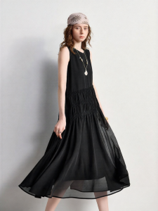 Toyouth | Đầm A-Line Dài Trung Bình Đơn Giản Elegance Phối Nếp