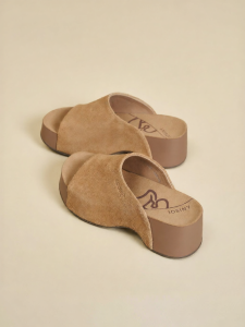 Josiny | Vintage Thick-soled Leather Sandals Increased Height Buckle Slide 2026 New