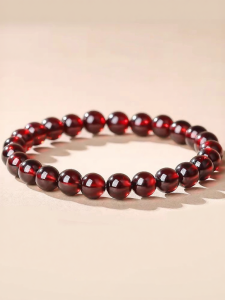 FUJINJIA | 8A Grade Natural Garnet Bracelet Tri-circle
