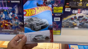 Mô Hình Xe HOT WHEELS – 16 CADILLAC ATS-V R – BASIC CAR – 1/64