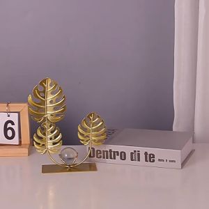 Ornamen Logam Dekoratif: Bola Kristal & Daun Maple Mewah