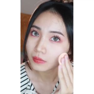 Oil-control Pressed Powder-Matte Bedak Padat