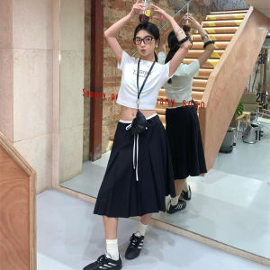 Retro Black Midi Skirt Womens 2025 Spring A-Line Gored Skirts Elegant French Style Slimming Pleated Skirts Commute Simple