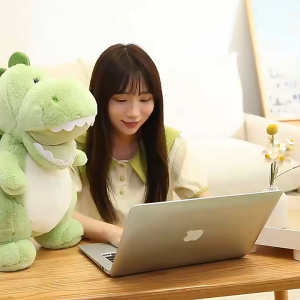 🔥พร้อมส่ง🔥ตุ๊กตาไดโนเสาร์ 35/50/65cm นุ่มน่าสัมผัส ตุ๊กตาหมอน ของเล่นตุ๊กตา ของขวัญวันเกิดสุดน่ารัก K0174