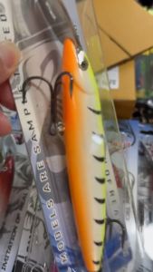 เหยื่อปลั๊กทรอลลิ่ง HURRICANE GENERATION MG14 ขนาด 14 เซนติเมตร หนัก 35 กรัม