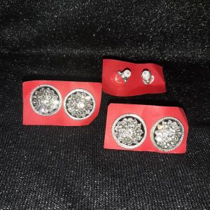 Anting Bludru dewasa/Tusuk