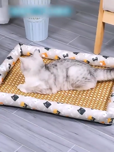 Petoutlet Pet Cooling Sleeping Mat Cat Dog Sleeping Bed