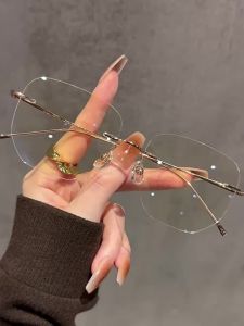 ZSCC | Ultra-light Titanium Frame Unframed Glasses Fashionable Irregular Polygon Cut