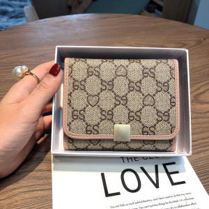 New 2023 Womens Wallet Ultra-Thin Fashionable Niche Design Luxury Leather Card Holder Compact Money Clip Youth Style