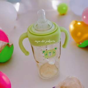PPSU Botol susu 300ml bpa free model kotak anti sedak bisa direbus.