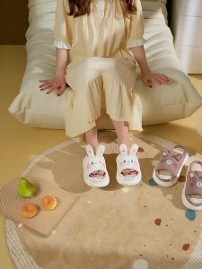 Yuki(SH-1-16) รองเท้าแตะใส่เดินในบ้าน รองเท้าสลิปเปอร์ แบบหนานิ่มใส่สบาย กันลื่น ลายหมี/กระต่าย