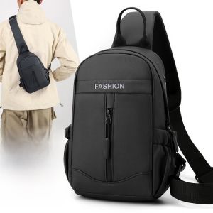 กระเป๋าคาดหน้าอกแบบลำลองสำหรับผู้ชาย 2025 กระเป๋าสะพายข้างแบบสะพายข้างความจุขนาดใหญ่ กระเป๋าสะพายประจำวันสำหรับเดินทาง