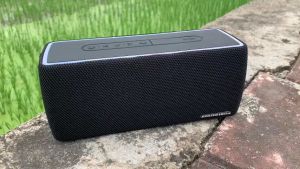 Loa Bluetooht AKD-W3 Chính Hãng - Âm Thanh Lớn Bass Khỏe Có Đèn Leb Hỗ Trợ Kết Nối Qua Bluetooth Usb Microsd Aux Jack Cắm 3.5mm Kết Nối Máy Tính. Pin Dung Lượng Cao Nghe Liên Tục Lên Đến 12h .Bảo Hành 12 Tháng