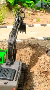 รถบังคับ HUINA 1/18 รถขุดบังคับวิทยุ 1558 รถบังคับวิท แมคโคีตักดิน บู กี๋อัลลอย 11ch ตีนตะขาบเล่น แนวก่อสร้าง