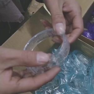 Gelang LED Akrilik: Aksesori Pencahayaan Konser & Desain Unik