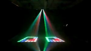 PENGIRIMAN CEPAT COD Emslaser Lampu Proyektor Disco Sensor Suara RGB 128 LED 20W/ LAMPU panggung sorot sensor musik elekton terbaru warna warni canggih / lampu proyektor mini galaxy termurah