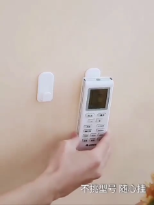 Hook Pengait Remote TV Gantungan Remot AC Tempel Dinding Tembok Cantolan Rak Serbaguna