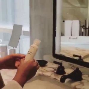 Ertos Why Acne Facial Wash netto 100 ml Ertos Original BPOM - Sabun pembersih kotoran dan sisa make up wajah berjerawat