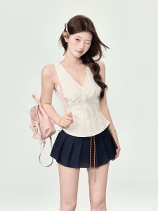 Sweety White V-Neck Shirt Womens Summer Sweet Personality Small Size Sleeveless Vest Top Princess Style Straight Cut Lace Detail