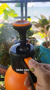 Bình xịt Suvina 2 lít bình xịt tưới cây | Độc quyền Family Garden