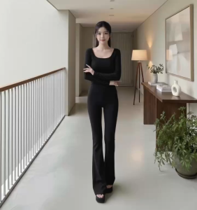 Set áo cổ vuông tay dài kèm quần dài ống loe KVYBODY S38 chất thun borip lụa dày mịn co giãn