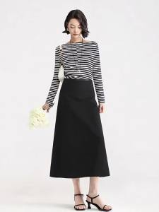 HIPPIE MISS | Hippie Style Black A-Line Pear Shape Friendly Mid-Length Skirt