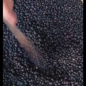 (1kg) Biji Kopi Hitam Goreng / Sudah Sangrai
