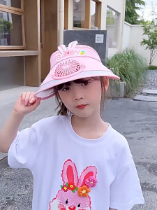 Childrens Sun Hat With Fan Rechargeable Electric Fan Hat Cute Cartoon Design Wide Brim Empty Top Sunhat for Boys Girls Outdoor Summer Cap