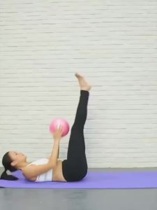25cm Pilates Ball Explosion Proof Yoga Core Ball Indoor Balance Fitness Ball Pilates Yoga Fitness Equipment
