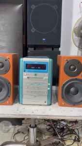 Bán Cục Dàn Amply Denon D- M2 bãi nhật hát cực hay lực (ae mua ip em zá rẻ) hàng bãi nhật về ngoại hình đẹp keng màu xanh đoọc lạ