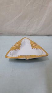 Tempat Rokok Asbak Rokok Keramik Vicenza Mewah 13 Cm A4 (Segitiga A4)